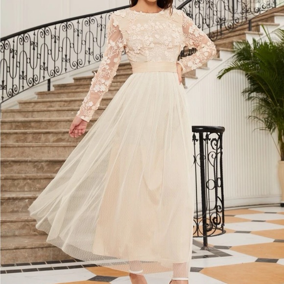 SHEIN Belle Zipper Back Applique Detail
Sheer Mesh Overlay Dress - NEVER WORN - Picture 1 of 5